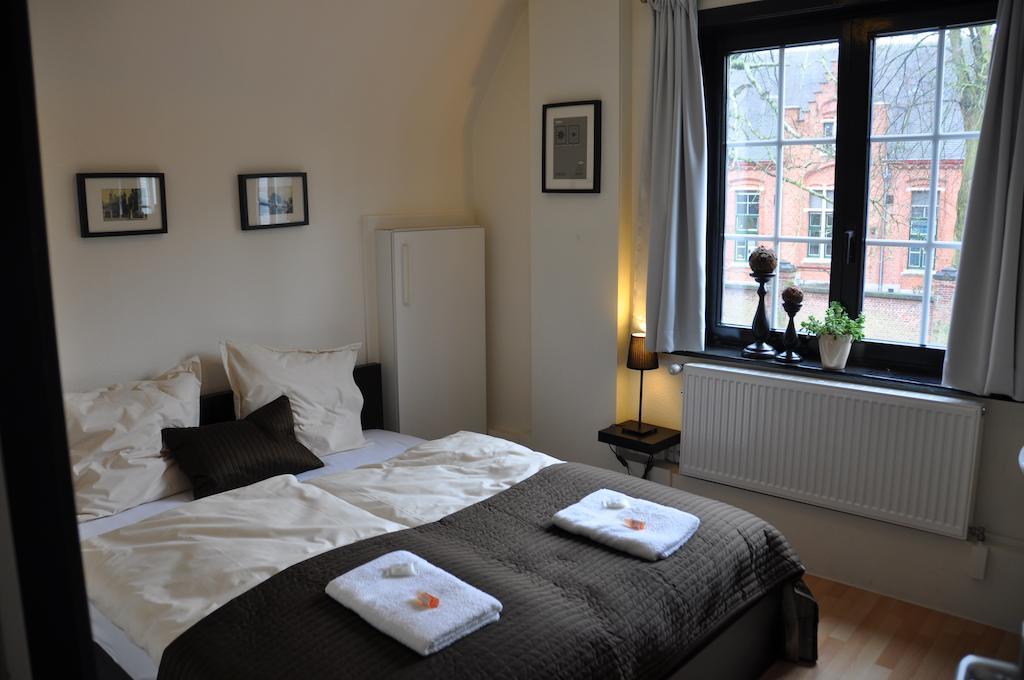 Hotel 'T Bagientje Brujas Habitación foto